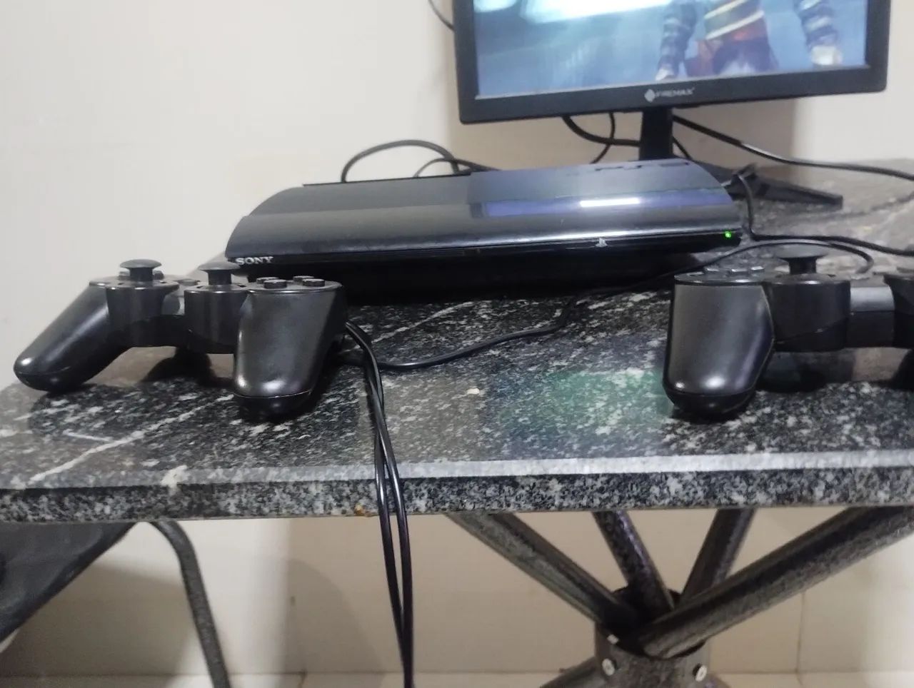Vendo Ps3 super slim desbloqueado  - Foto 3