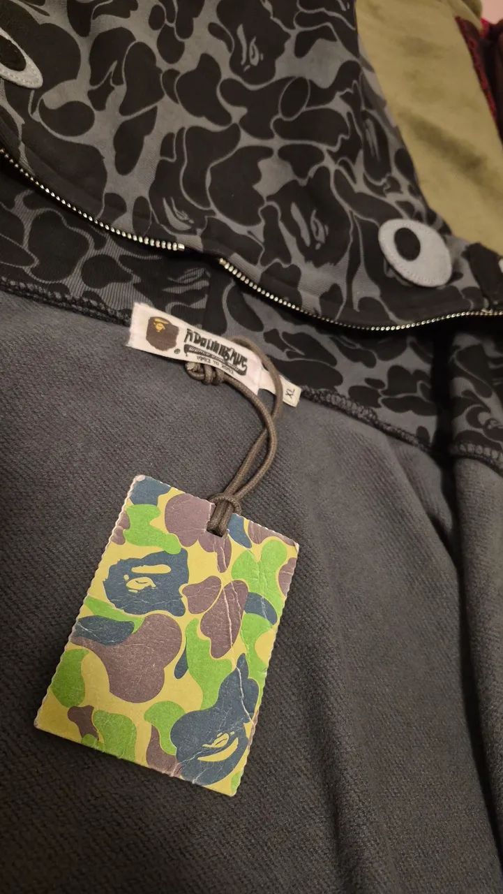 Moletom Bape x DSM shark camuflado - Foto 5