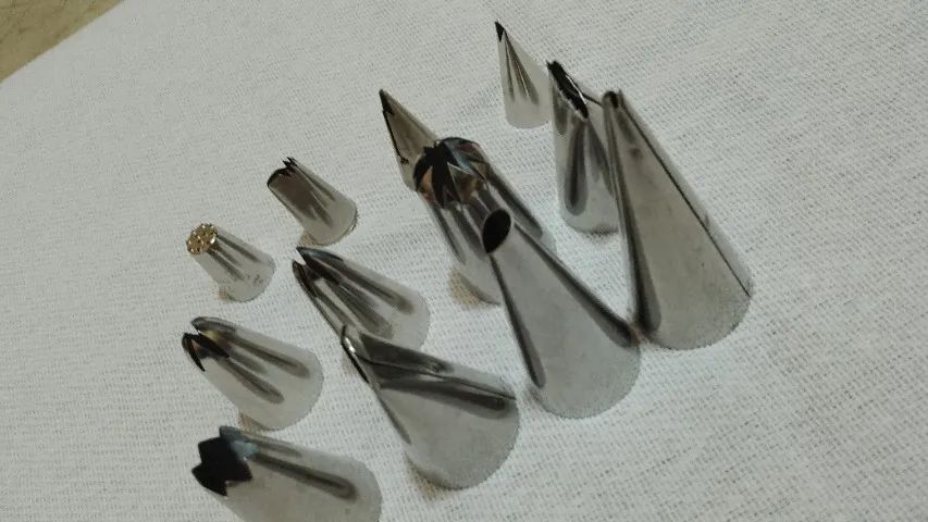 Desapego: Kit com 12 Bicos de confeiteiro - Foto 4