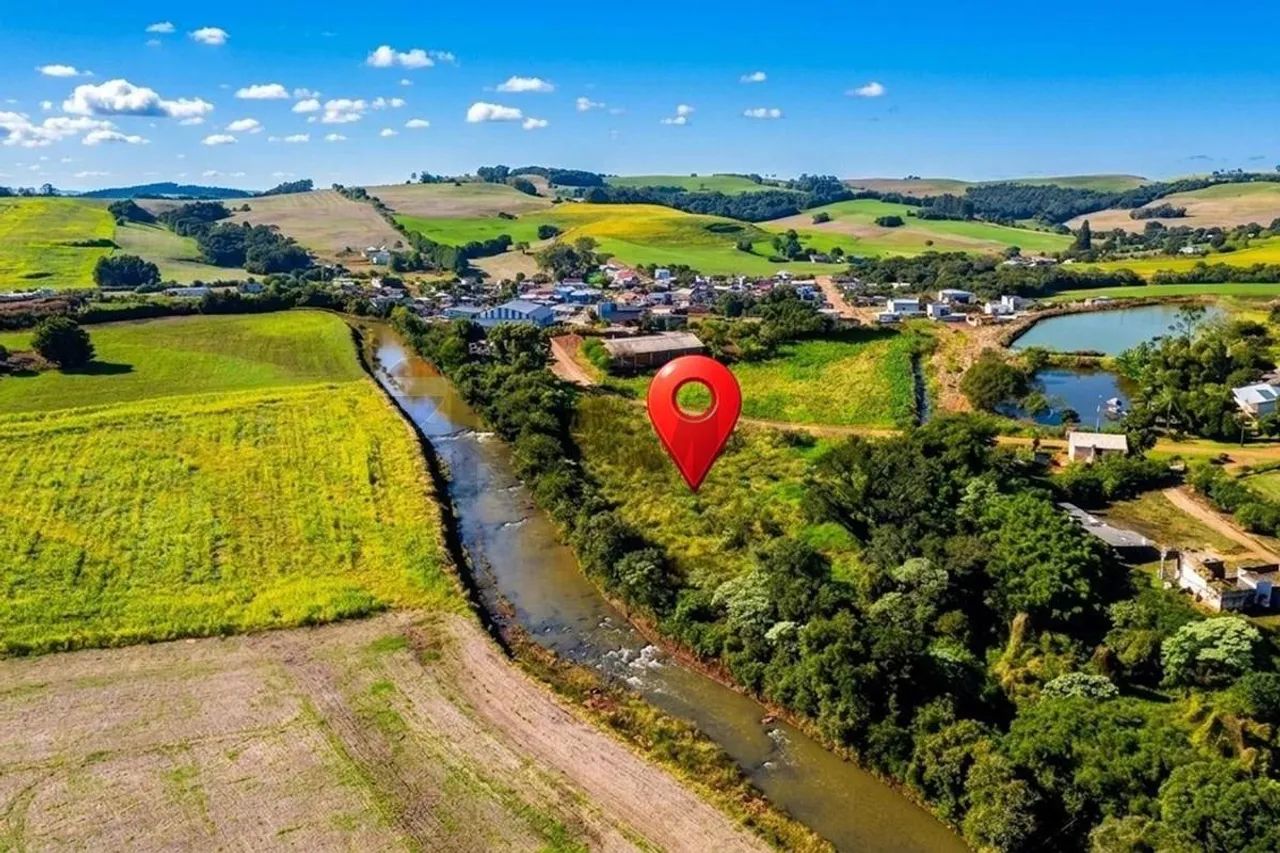 Chácara com Riacho e Área Verde em Região Próxima ao Centro da Cidade - Foto 5