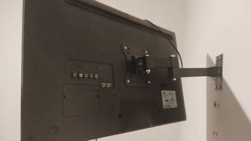  Monitor Samsung 28 LED HD | Funciona com TV Box - Foto 4