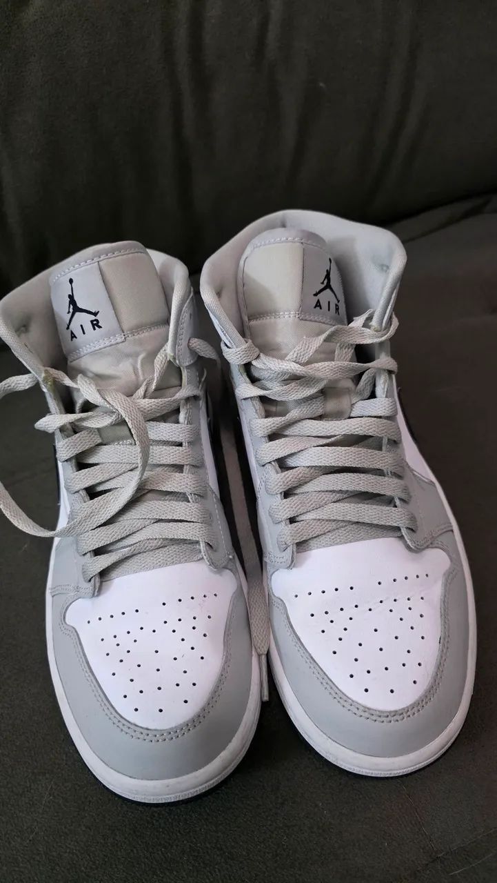 Nike Air Jordan 1 Mid Light Smoke Grey - Foto 4