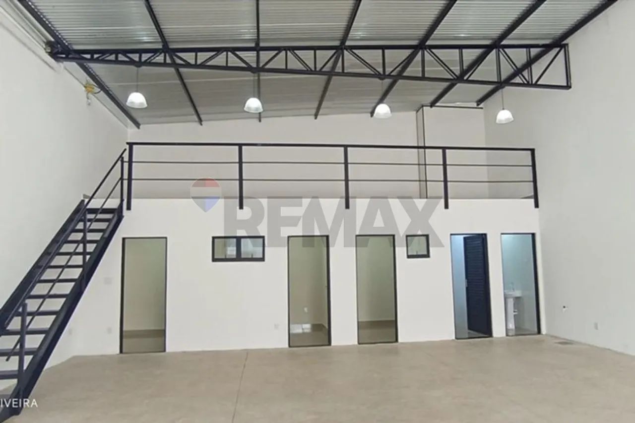 Galpão Comercial 190m² c/ Escritórios e Vagas - Foto 4