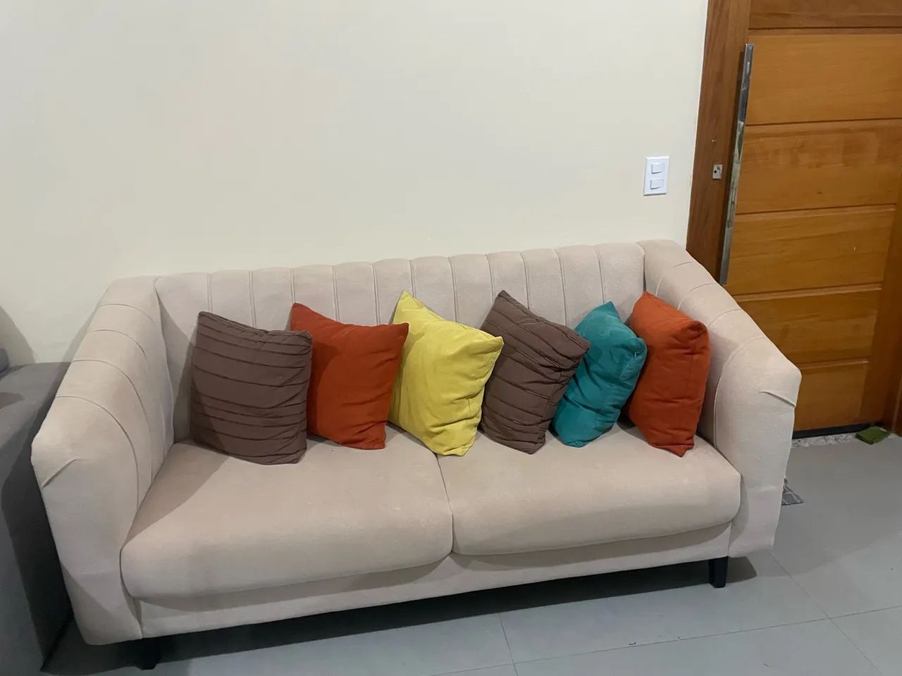  Sofá Madri 180cm Suede