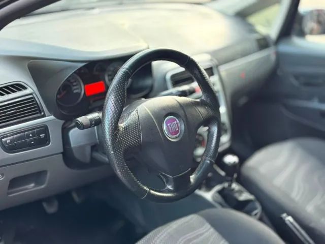 Fiat Uno Attractive 1.4 EVO Fire Flex 8V 4P 2012 - Foto 5