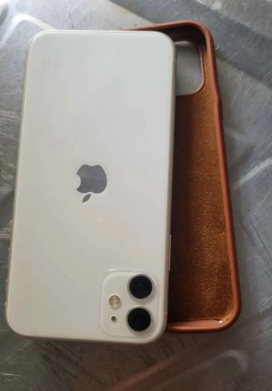 Iphone 11, branco, 64Gb - Foto 2