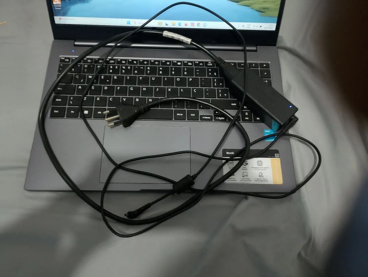 Vendo notebook Samsung Seminovo. - Foto 4