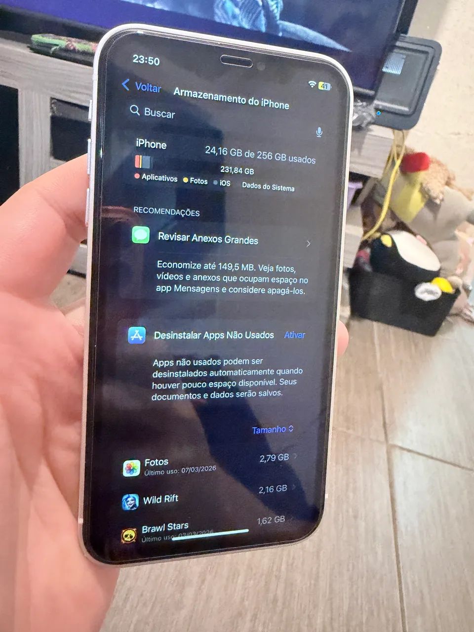 iPhone XR sabor 17 pro 256gb com bateria 100% - Celulares e