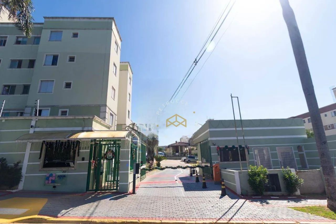 Apartamento com 2 dormitórios à venda, 45 m² por R$ 245.000,00 - Loteamento Parque São Mar