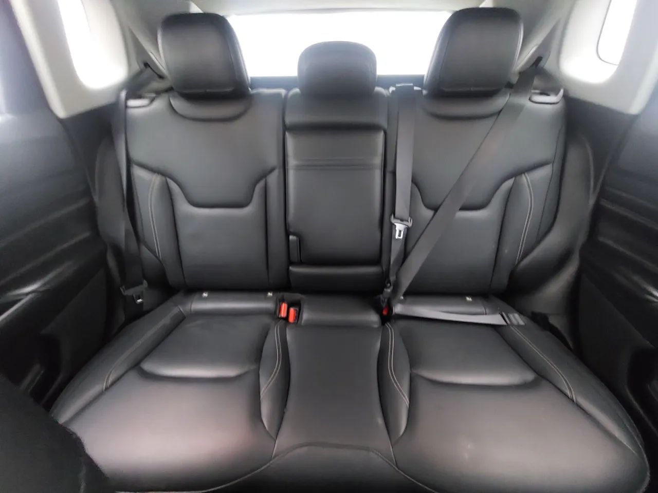 Jeep Compass LONG. T270 1.3 TB 4x2 Flex Aut., foto 18 de 18