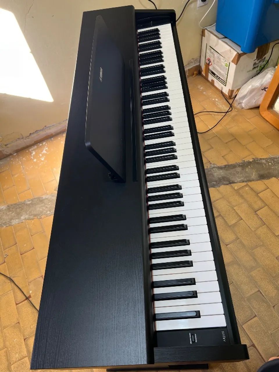 Piano digital Yamaha Arius YDP 105 - Foto 3