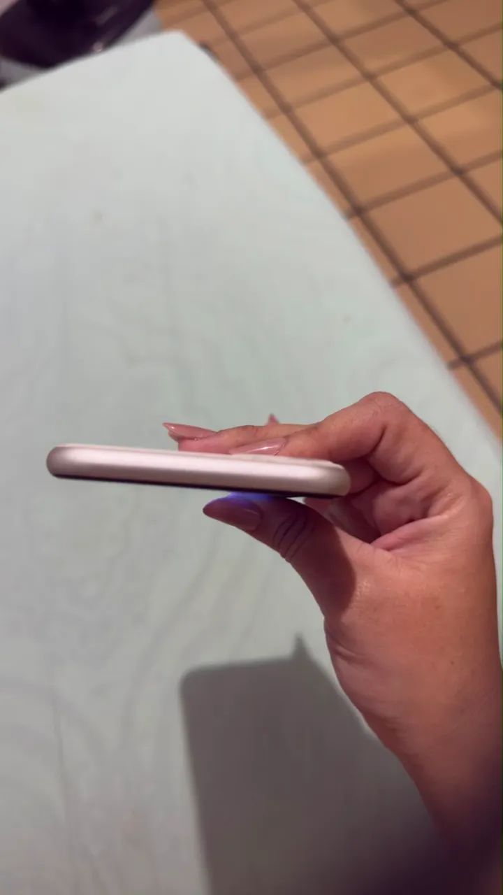 IPHONE 11 - 128 GB ESTADO DE NOVO (aceito proposta) - Foto 4
