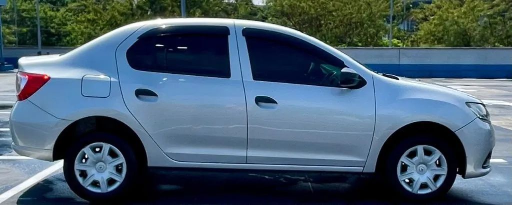 Renault Logan Authentique Flex 1.0 12V 4P 2017 - Foto 4