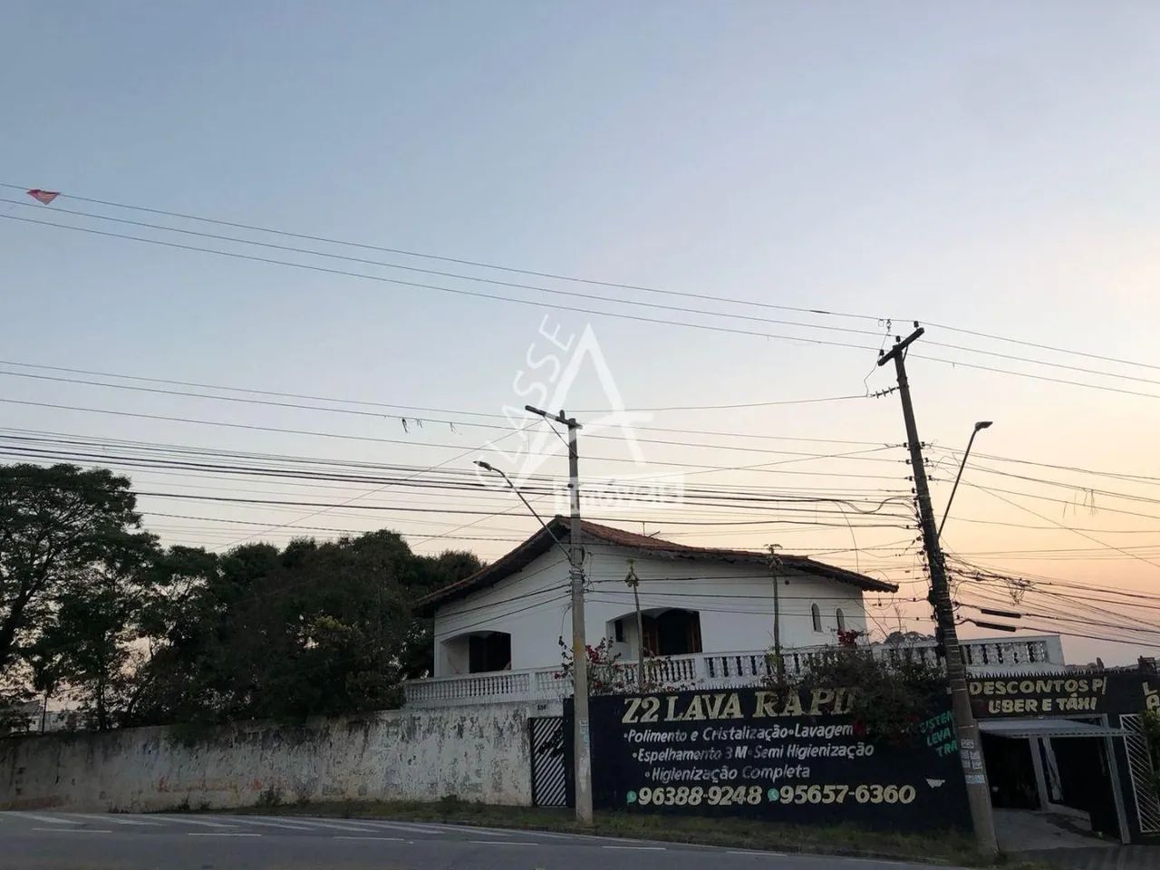 Casa com 6 dormitórios, 587 m² - Jardim Zaira