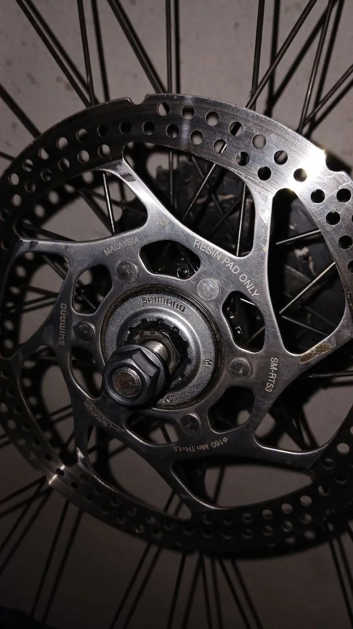 Par de aros 26 kinlin completo com cubos e discos shimano  - Foto 3