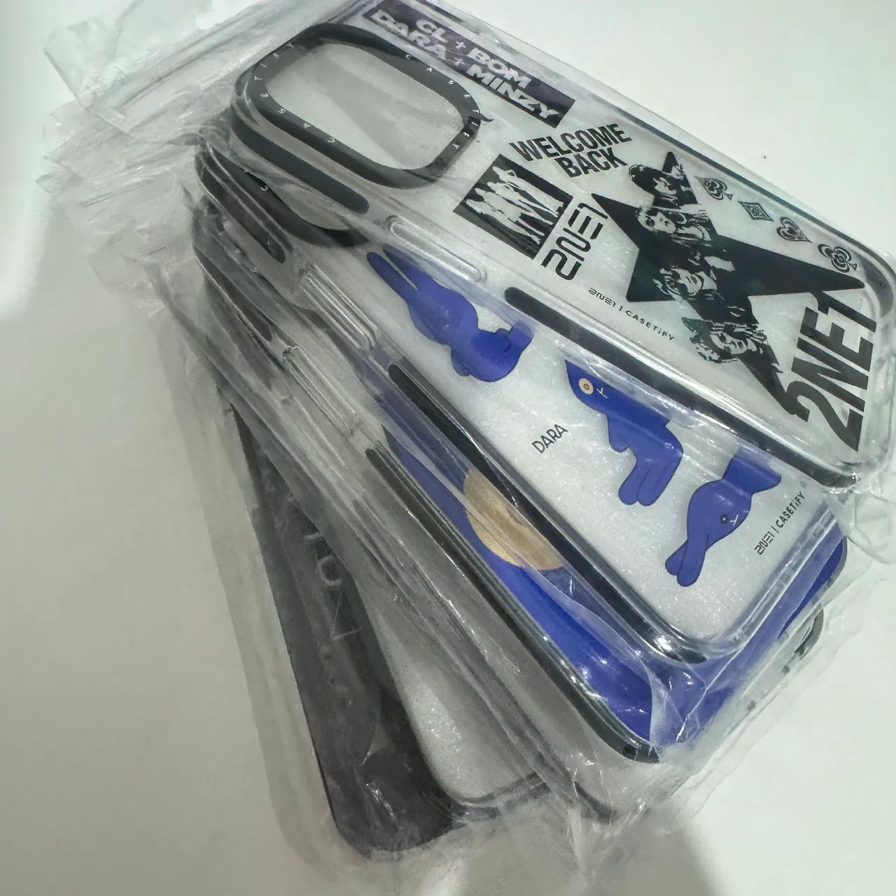 Set 6 Capinhas 2NE1 x CASETIFY para iPhone 15 PRO MAX Kpop K-Pop K Pop - Foto 5