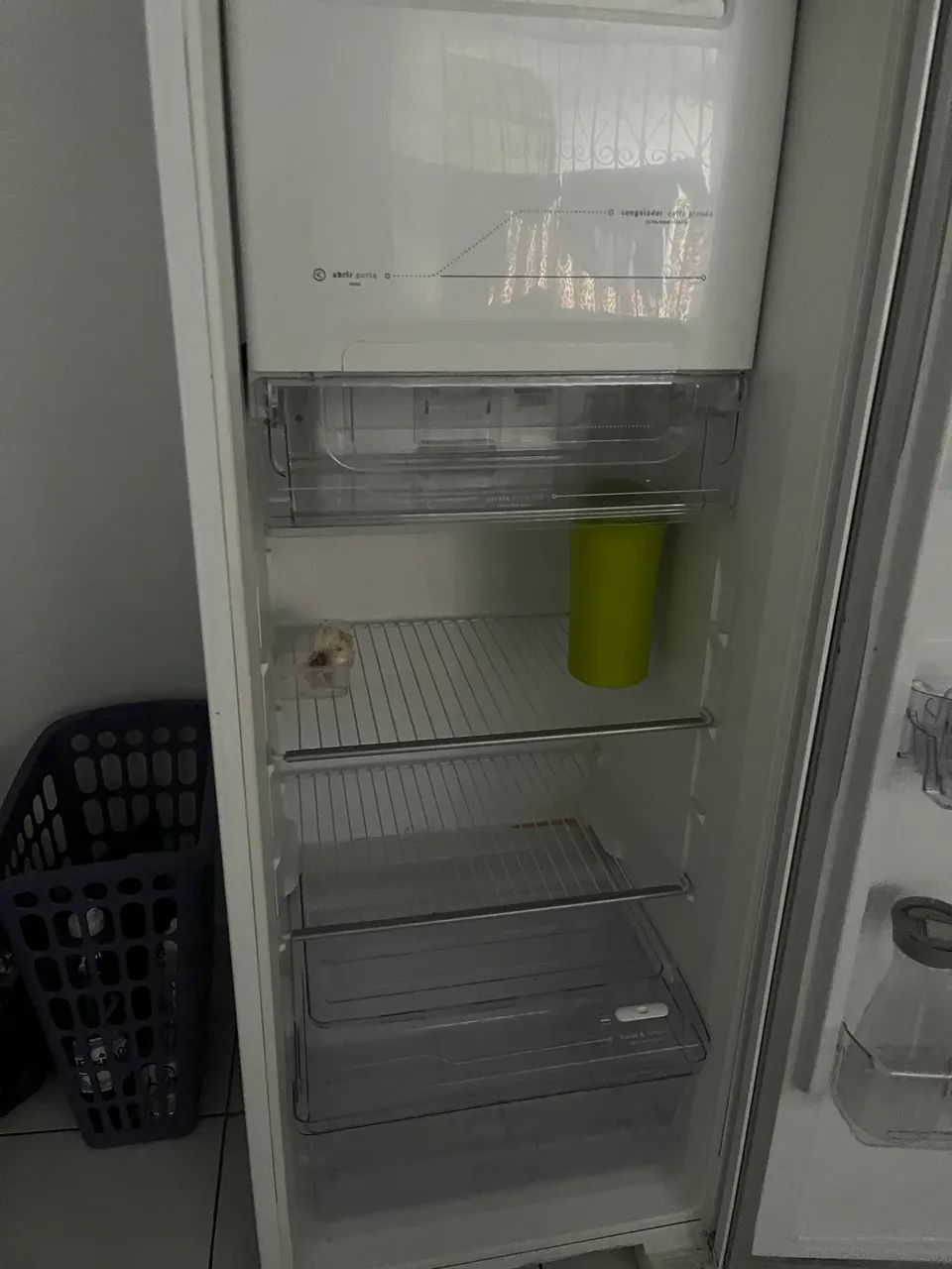 Geladeira eletroctrolux 