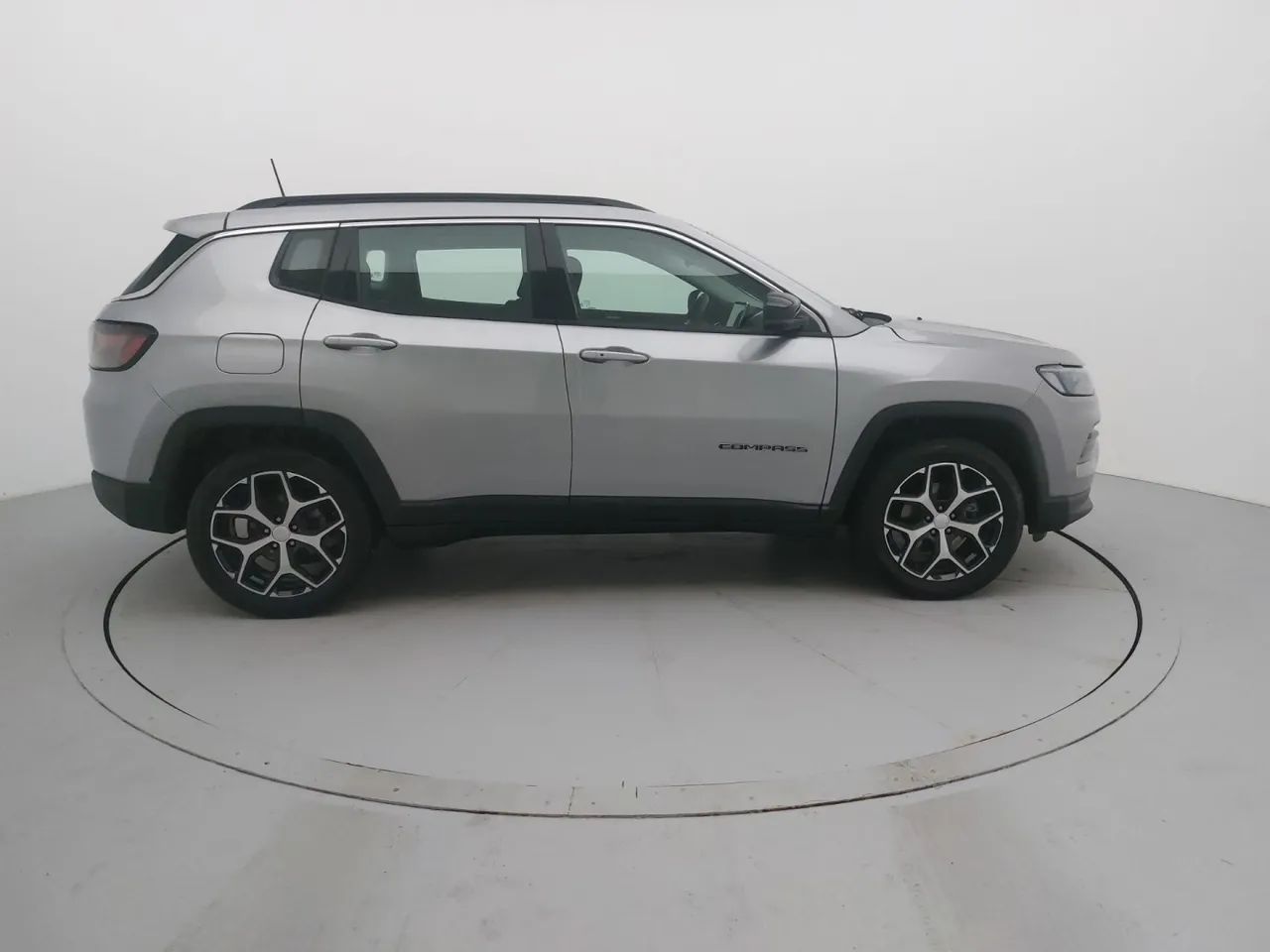 Jeep Compass LONG. T270 1.3 TB 4x2 Flex Aut., foto 6 de 18