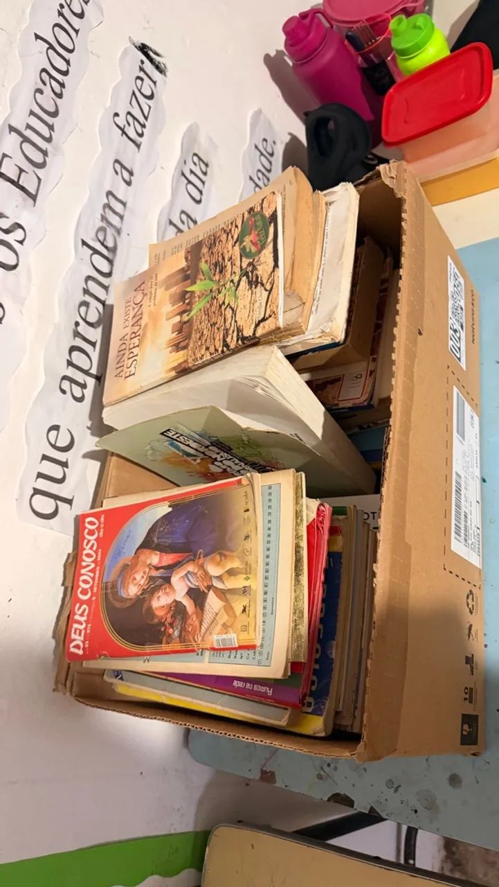 Livros didáticos e paradidáticos  - Foto 4