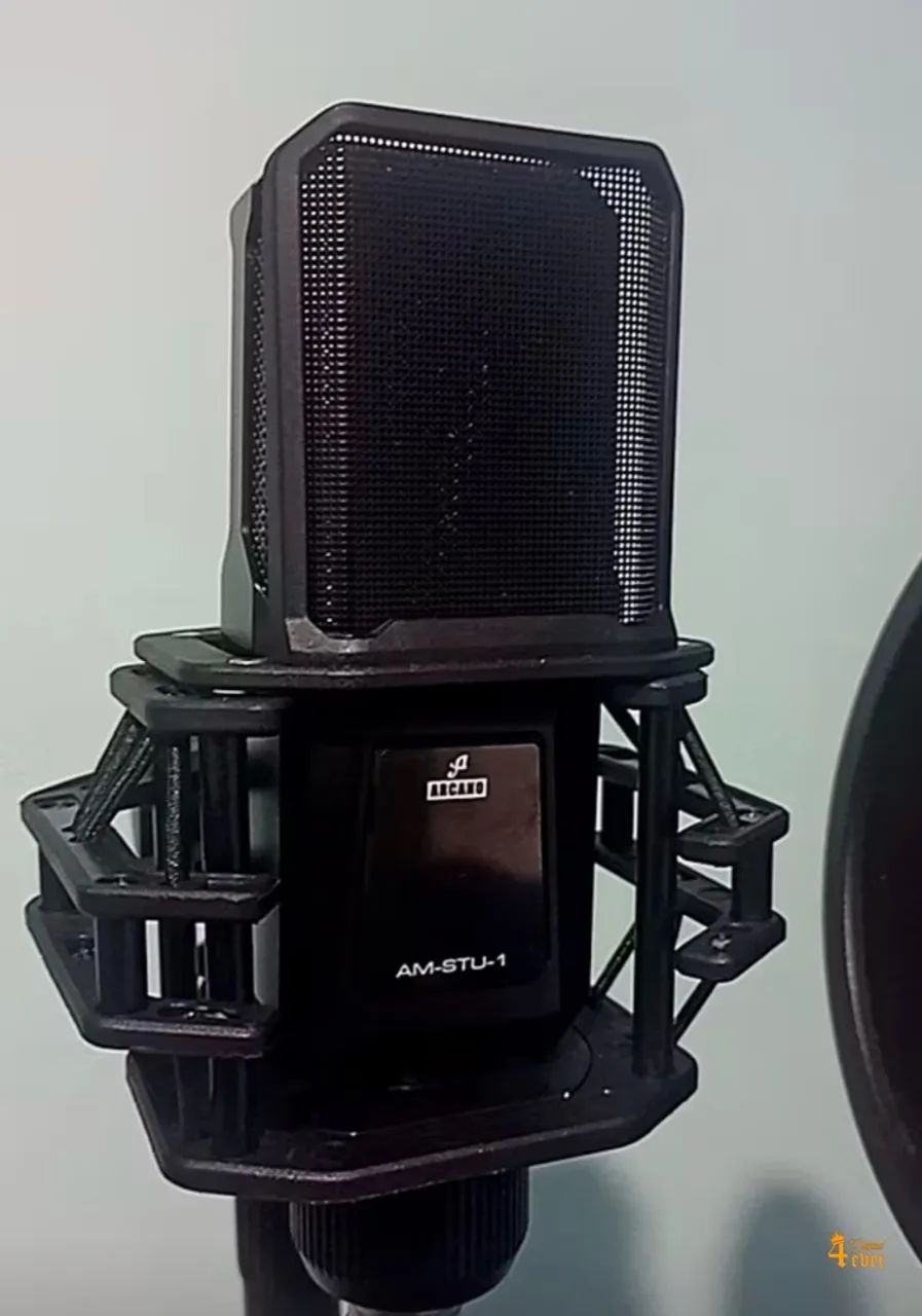 Microfone condensador Arcano AM STU 1, zerado 
