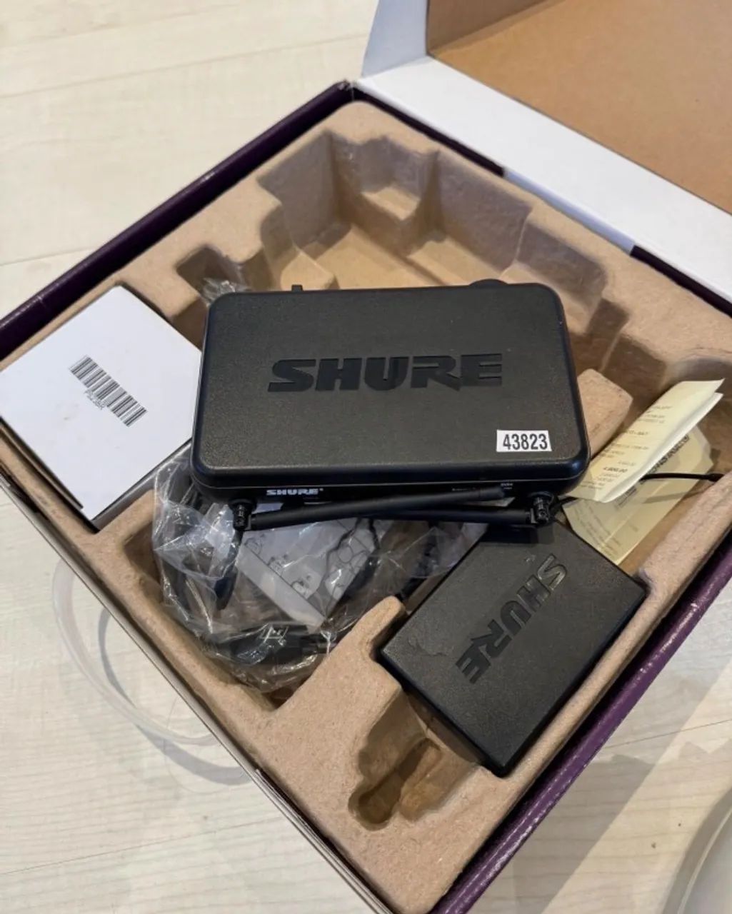 microfone de lapela shure svx - legendary performance - Foto 2