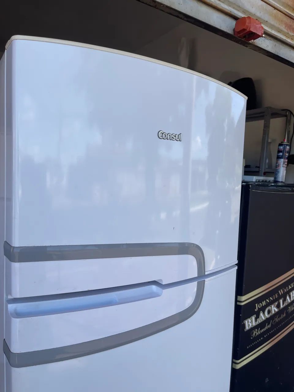 Vendo geladeira bem conservada !