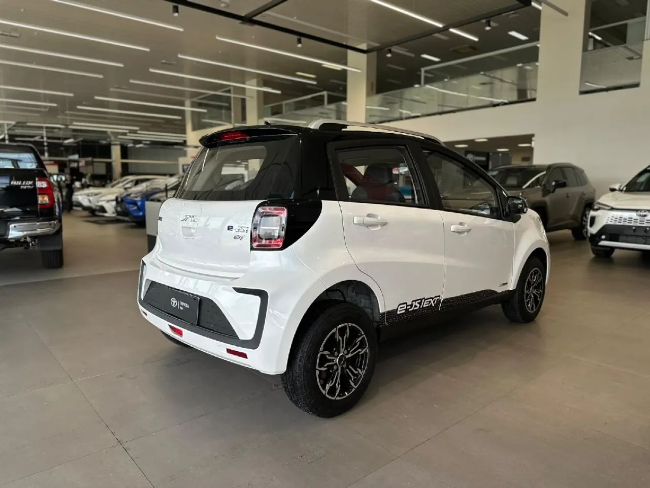 JAC E-JS1 62cv 5P Aut. (elétrico) 2025 - Foto 3