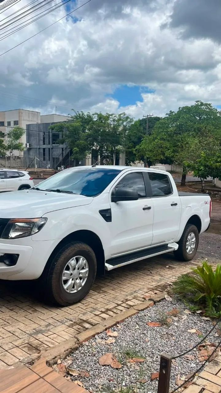 Ford Ranger XLS 2.2 4X4 CD Diesel Mec. 2015 - Foto 2