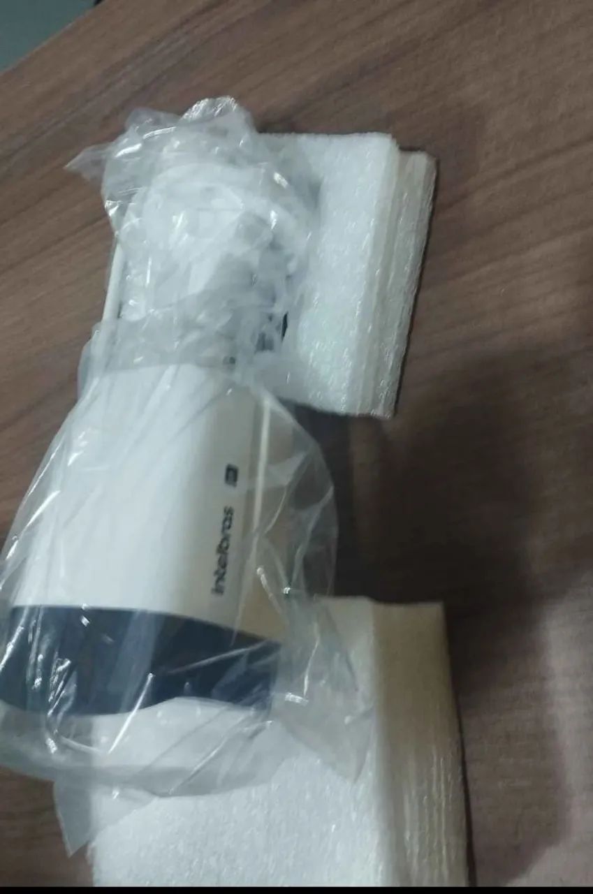 Câmera 1220,Full hd ,IP bullet + conector + fonte  - Foto 2