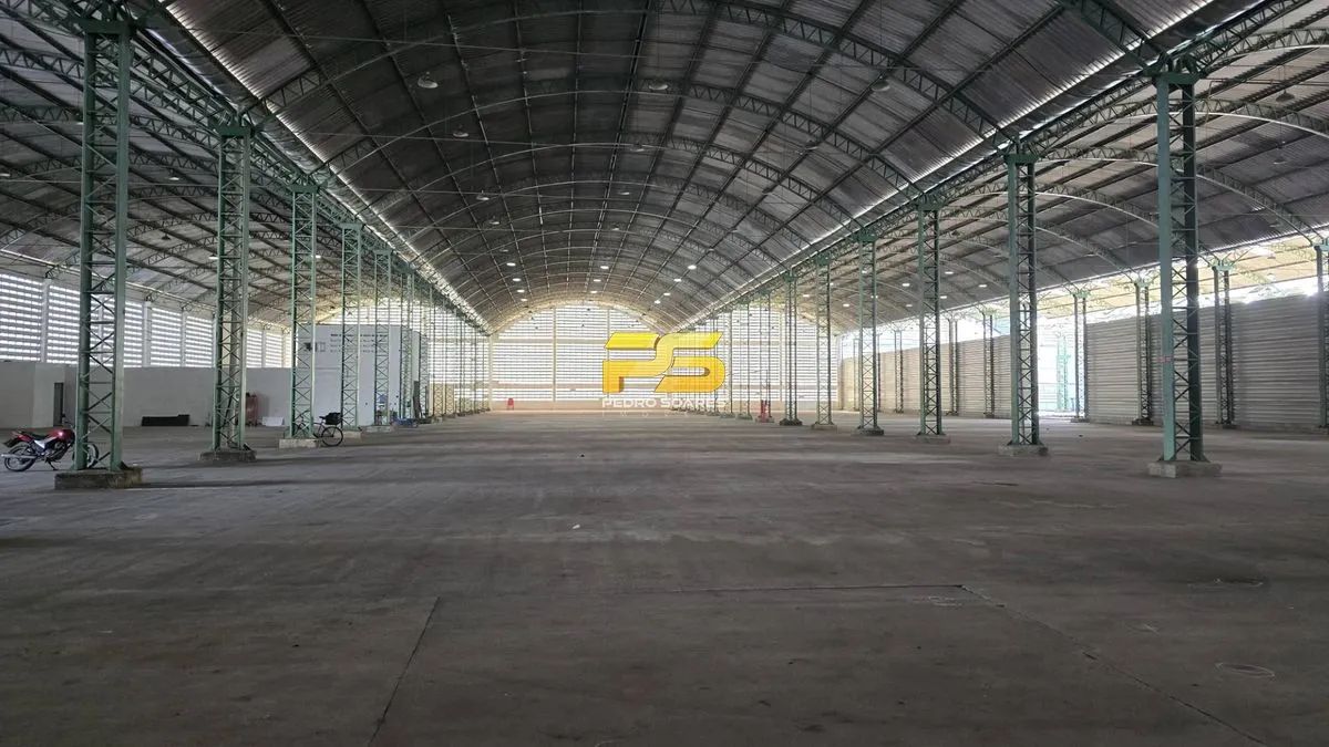 GALPÃO COM 1.680m² PARA ALUGAR NO B. DAS INDÚSTRIAS - Foto 4
