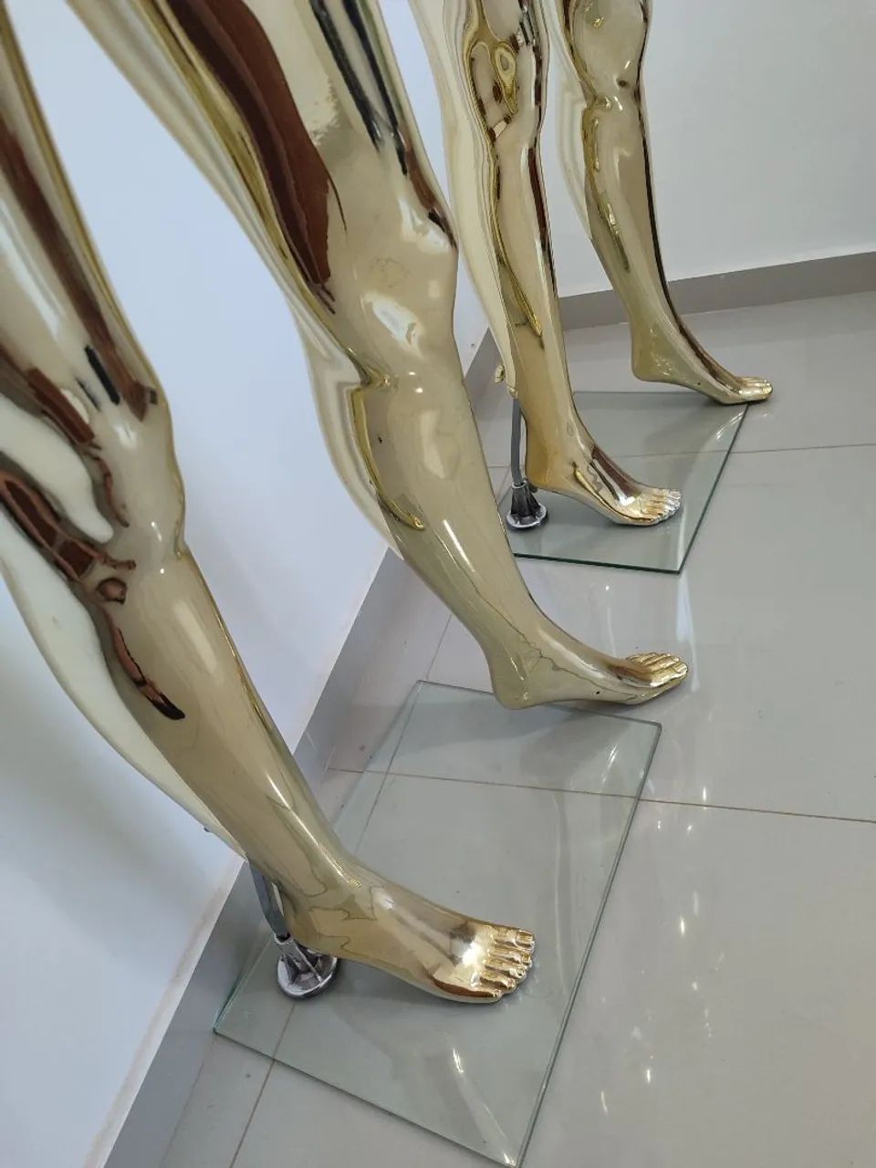 Manequins Ouro  - Foto 4