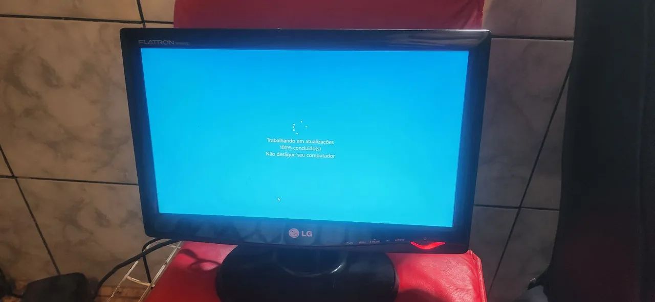 Monitor LG Flatron W1643C