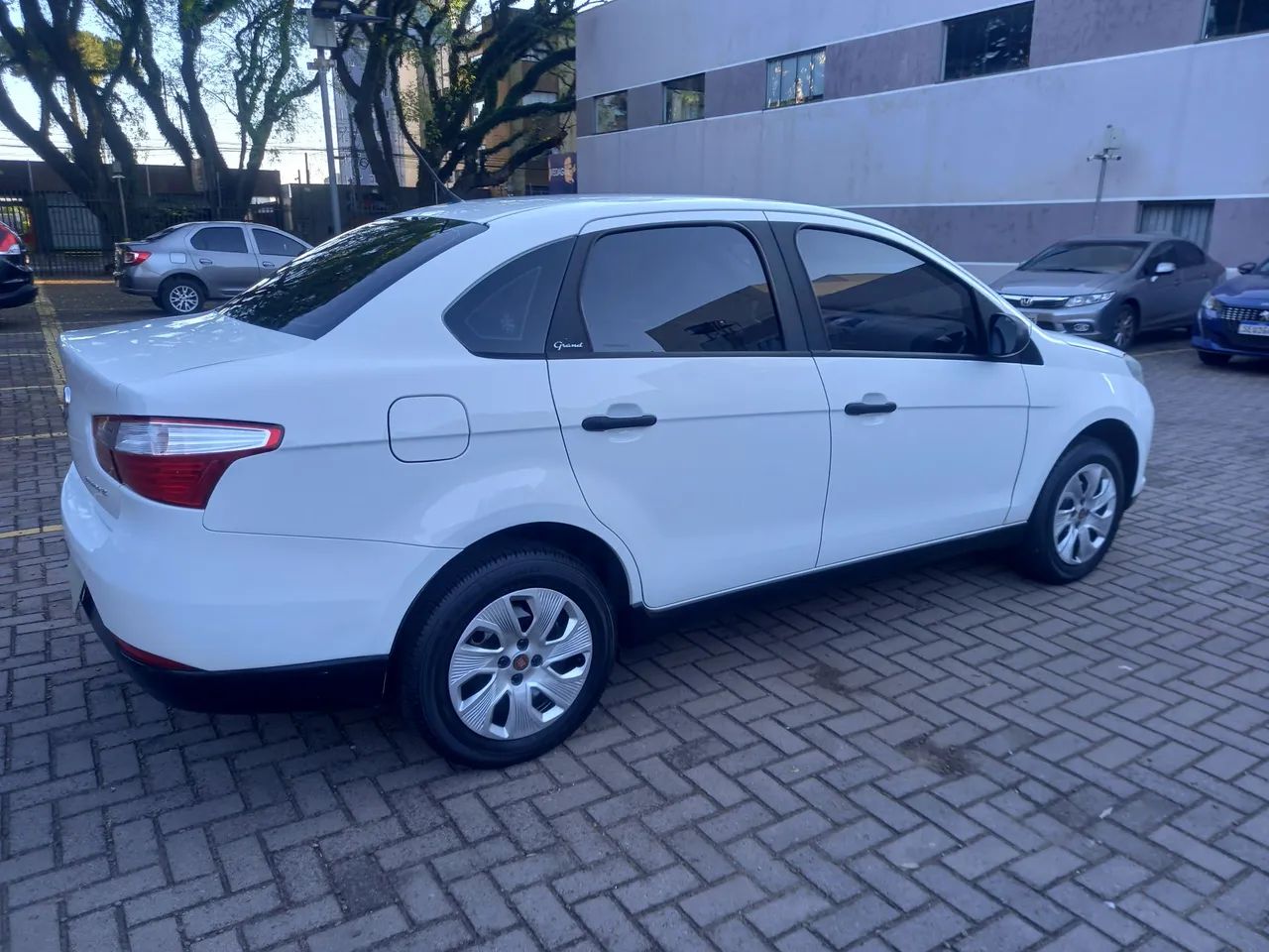 Fiat Grand Siena Grand Siena ATTRAC. 1.4 EVO F.Flex 8V 2019
