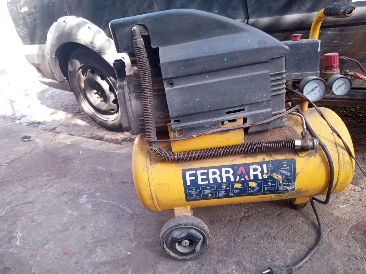 *CMPRESSOR