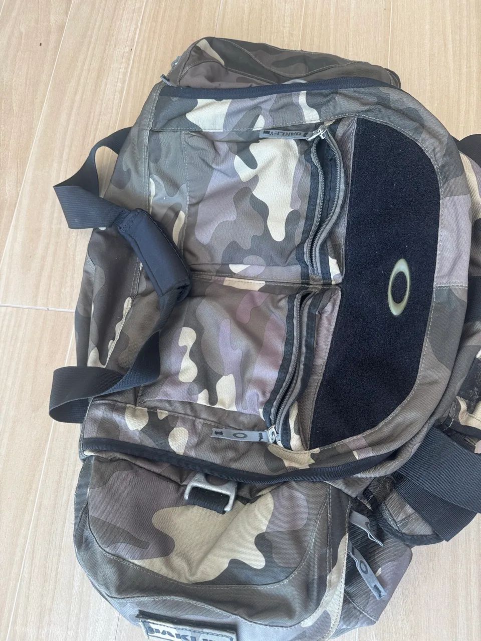 Mala Oakley mechanism camuflada  - Foto 2