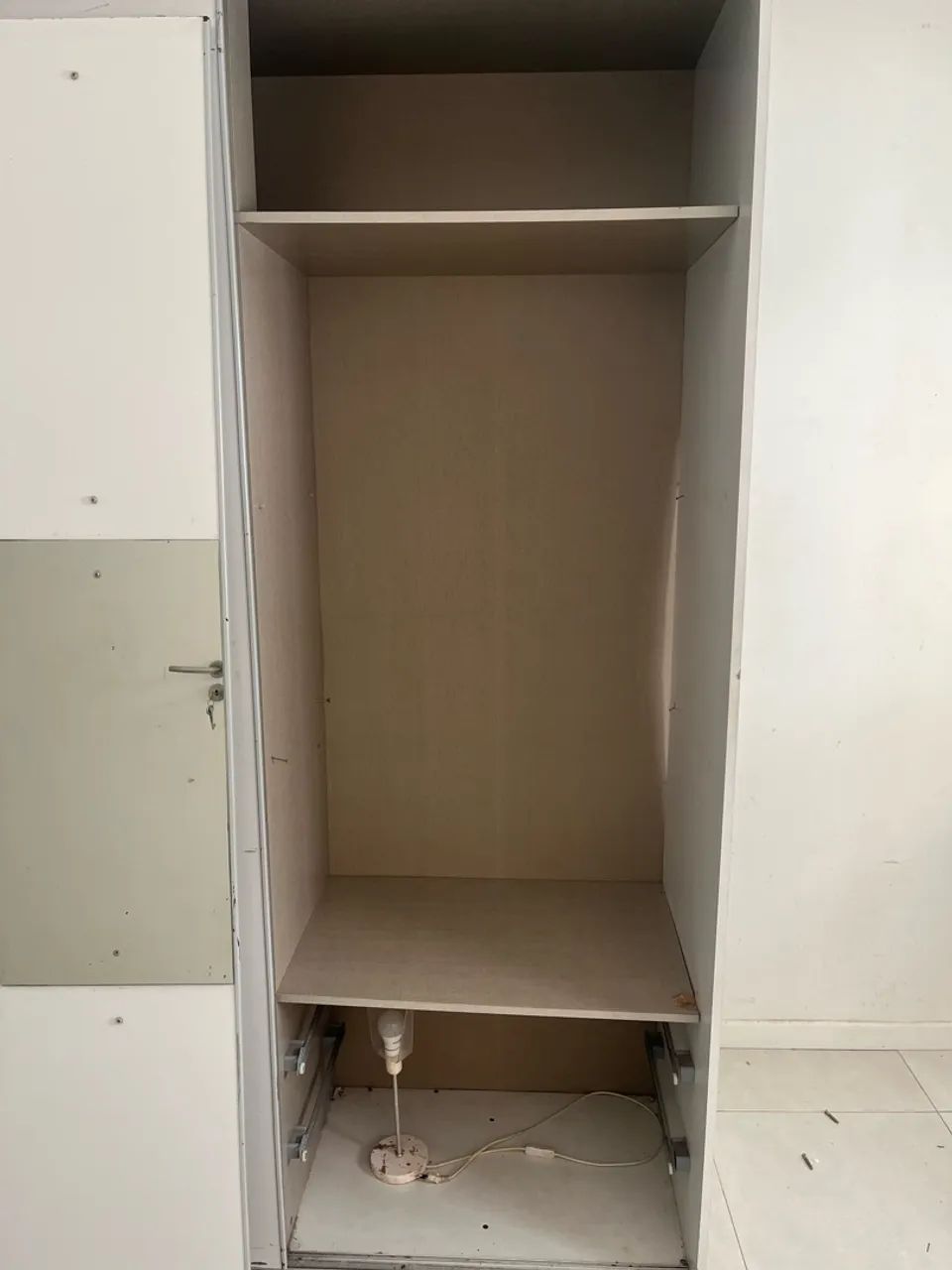 Doação guarda roupa solteiro  - Foto 4