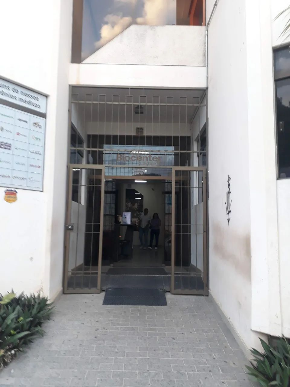 Aluga-se Sala Comercial no Centro de Montes Claros  - Foto 2