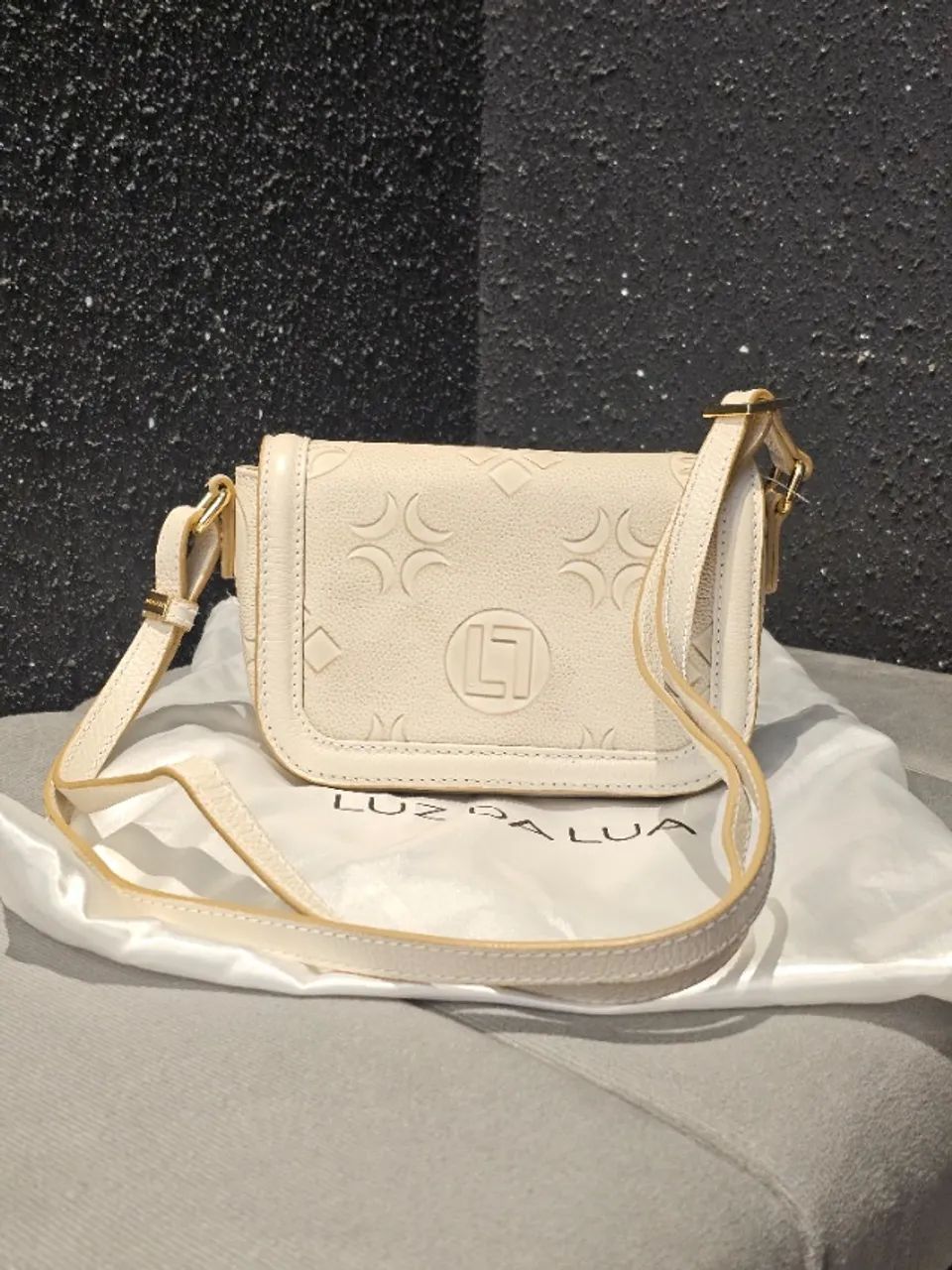 Bolsa Pequena Luz da Lua - Off White - Foto 2