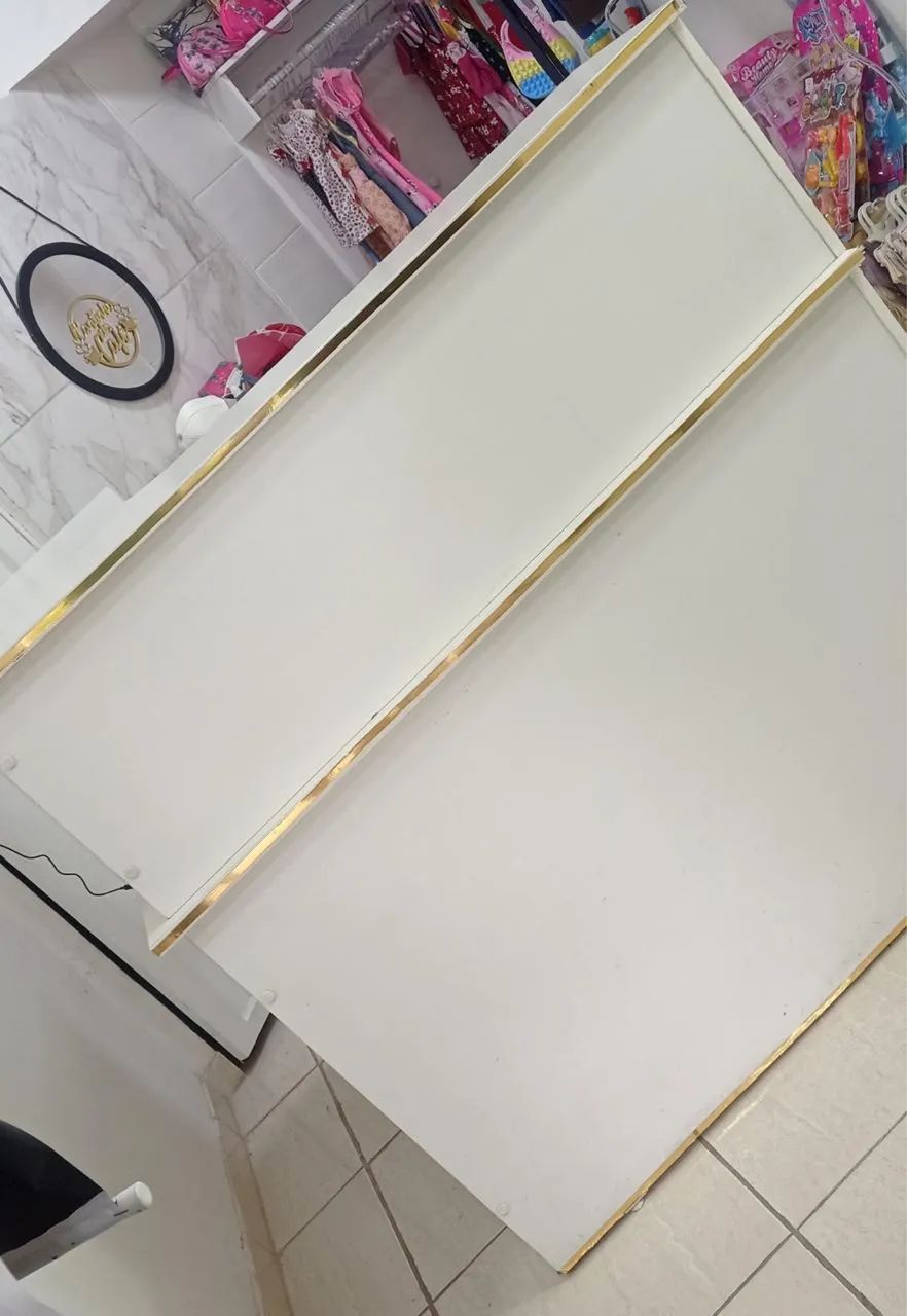 Balcão para Loja em MDF - Ótimo Estado - Excelente Oportunidade