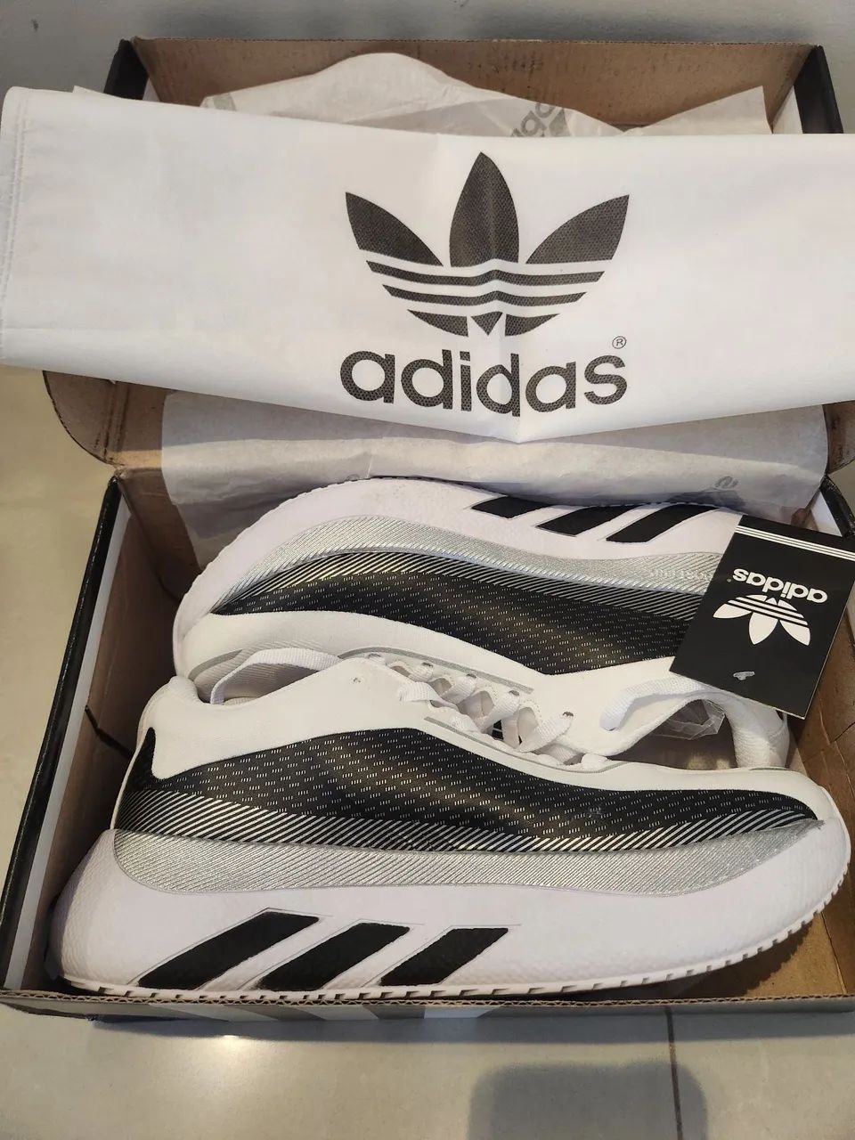 Adidas Hyperboost. Novo! - Foto 3