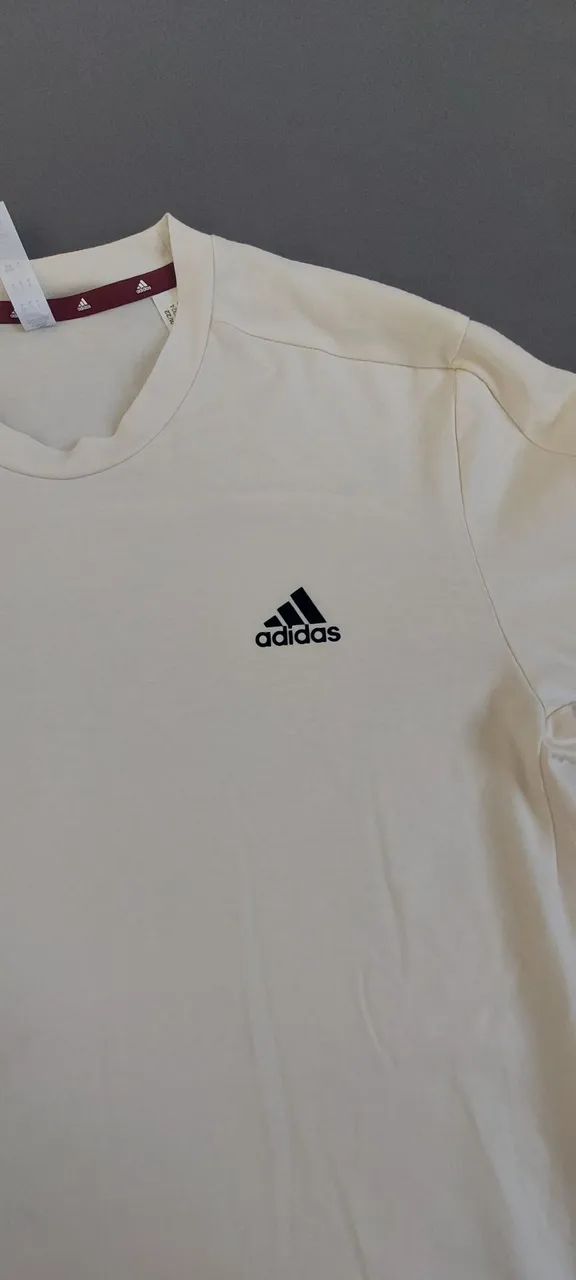 Camiseta adidas - Foto 3