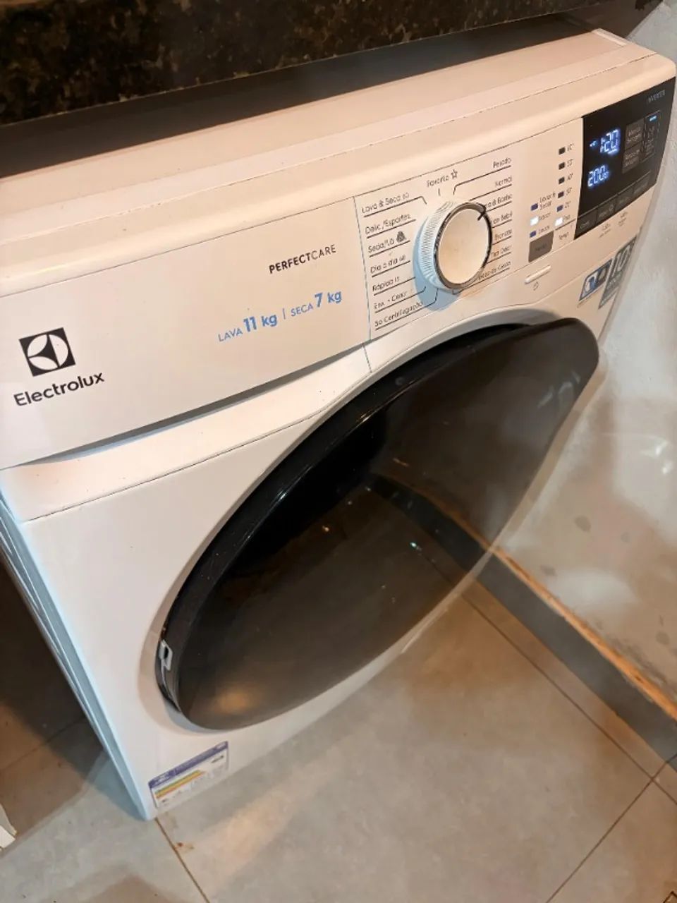 LAVA E SECA ELECTROLUX INVERTER  - Foto 4