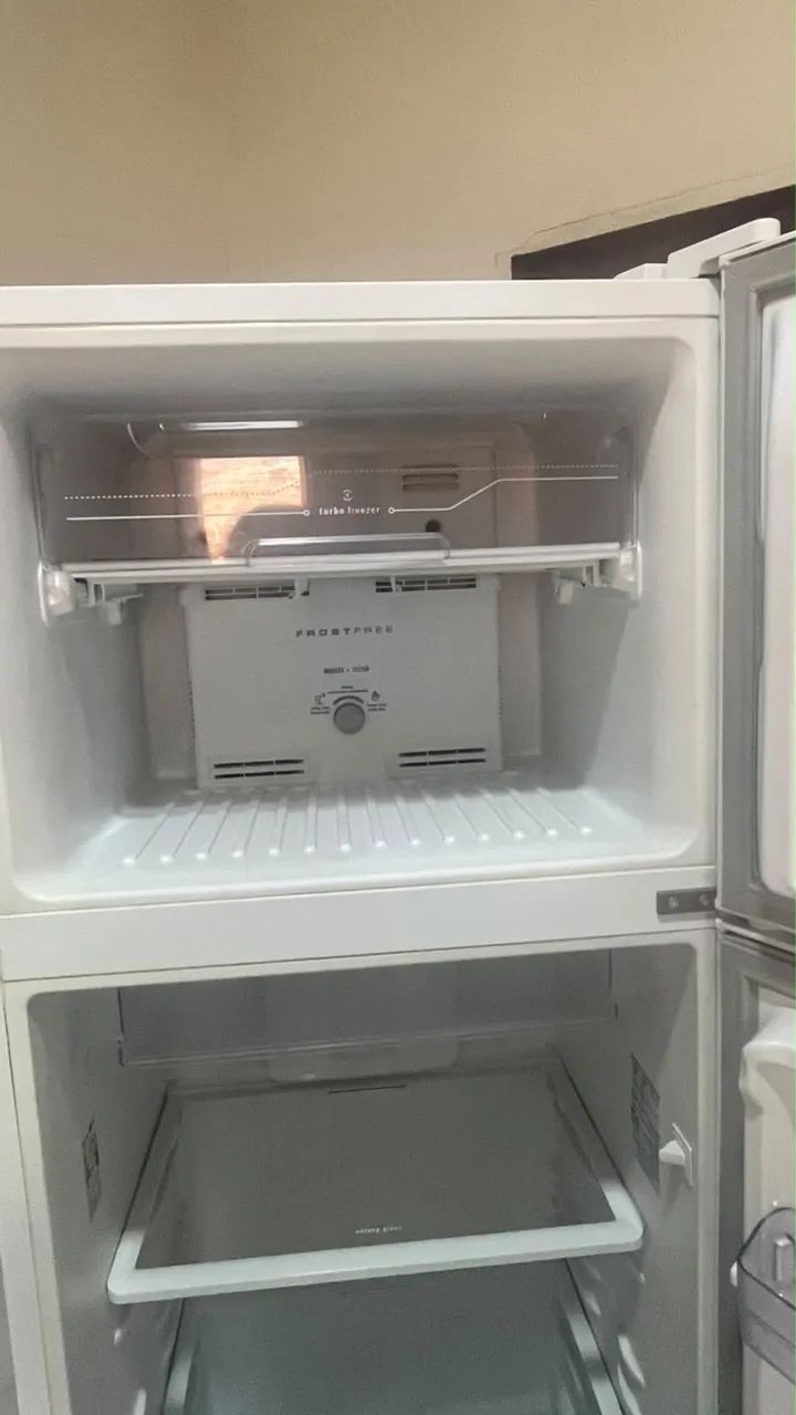 GELADEIRA ELECTROLUX FROST FREE DUPLEX - Foto 4