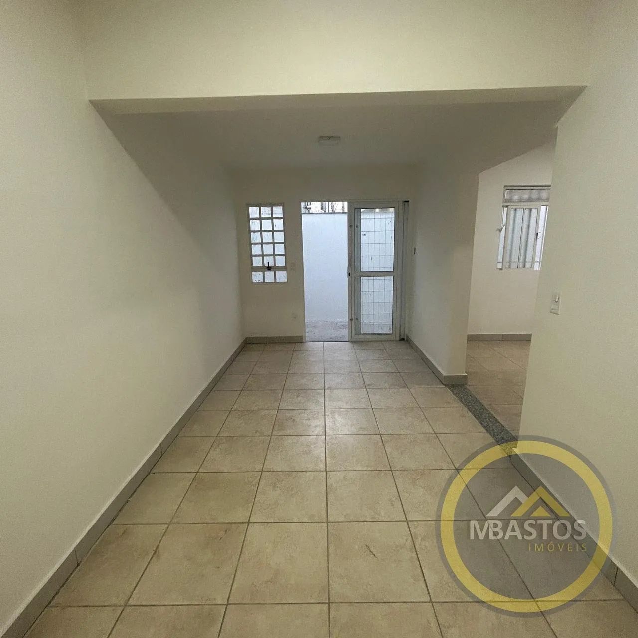 Casa 3qts suíte Coração Eucarístico BH R$ 3.000,00 - Foto 5
