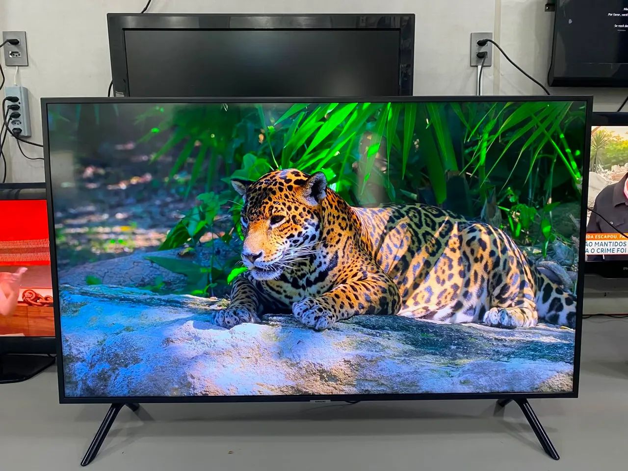 Tv samsung smart tizen 4K 50 polegadas com garantia.  - Foto 3
