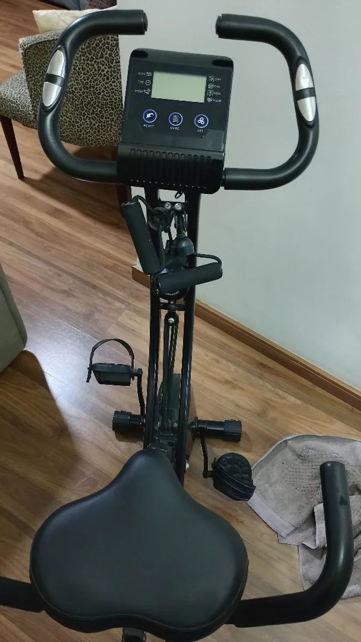 Bicicleta de ginástica  - Foto 3