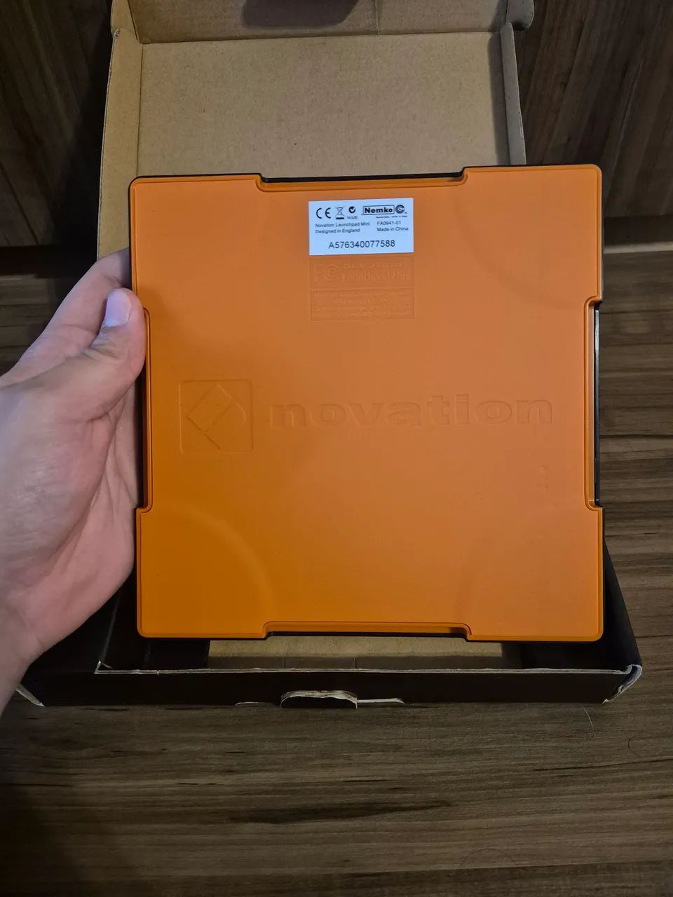 Novation Launchpad Mini MK2 - Completo na Caixa | Aceito Trocas - Foto 3