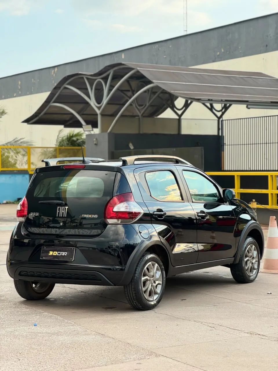 Fiat Mobi Trekking 1.0 Flex 5P 2021 - Foto 4