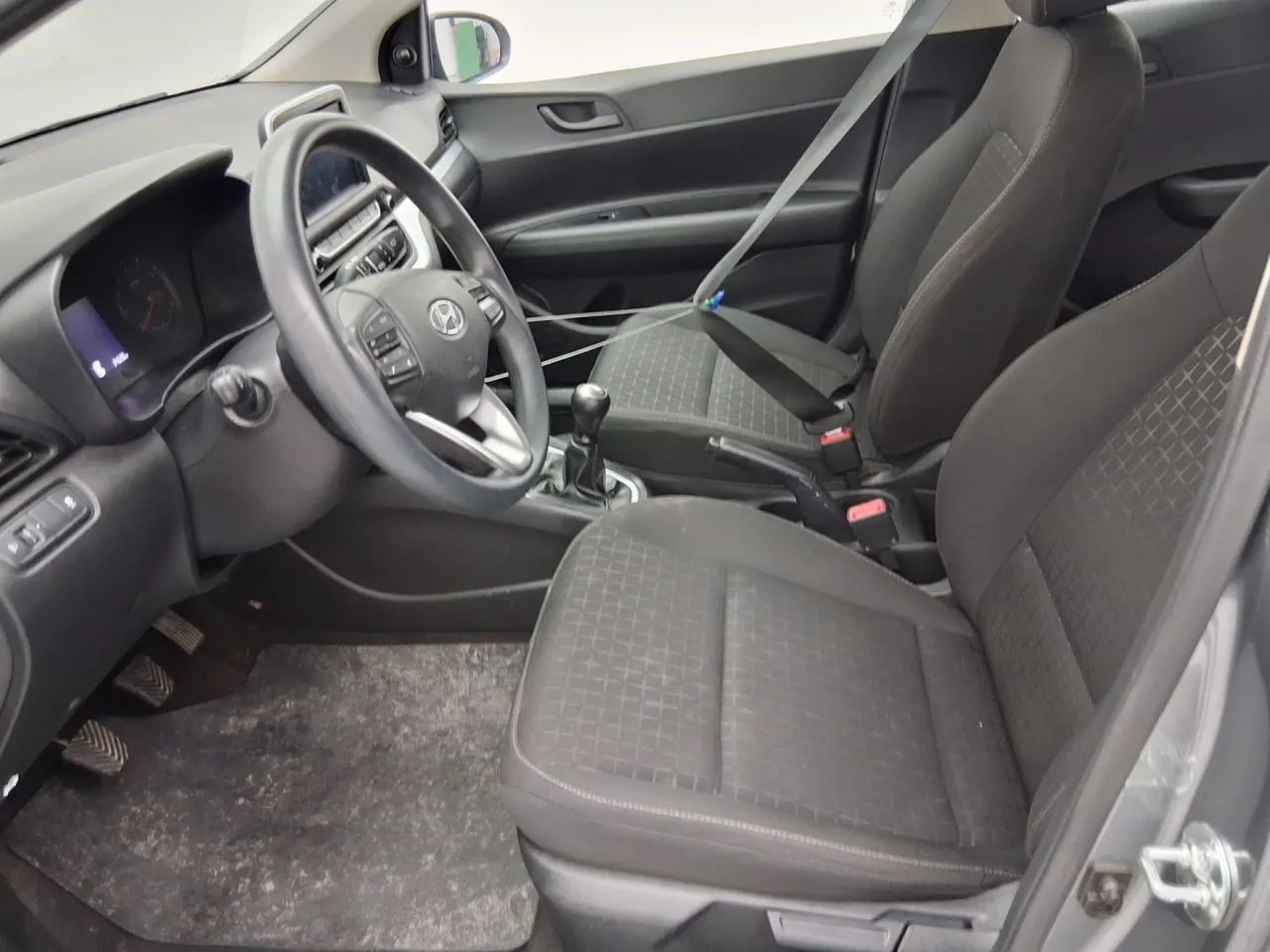Hyundai HB20 Comfort 1.0 Flex 12V Mec., foto 16 de 18