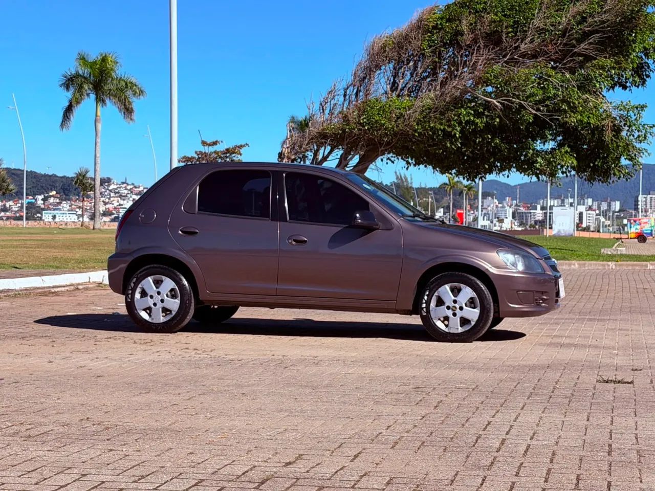 Chevrolet Celta Advantage 1.0 8V Flexpower 5P 2014 - Foto 5